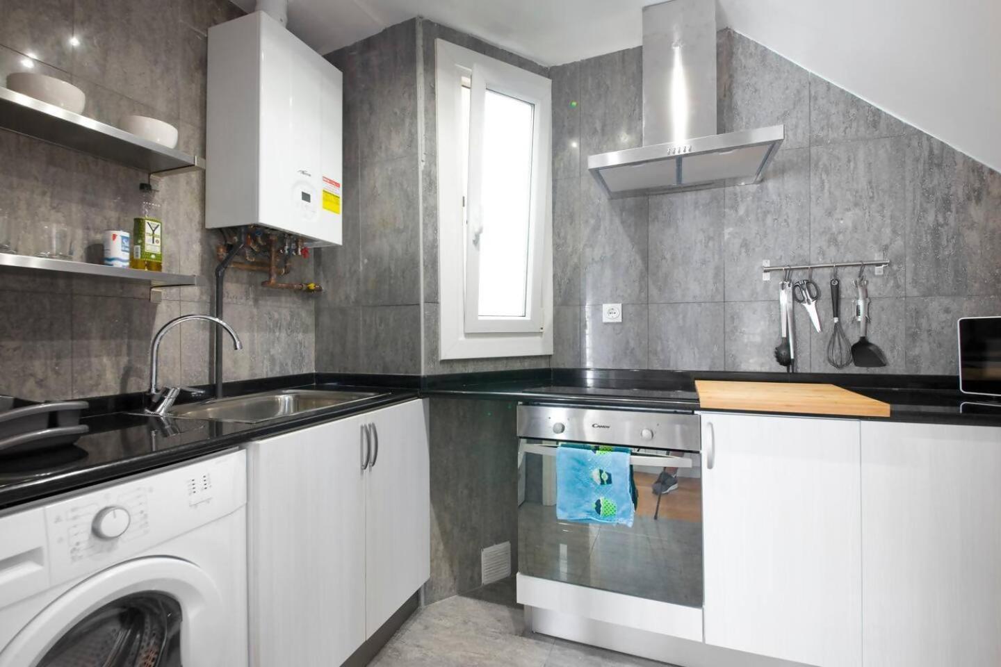Appartamento Atico Duplex Centrico Con Parking Incluido San Sebastián Esterno foto